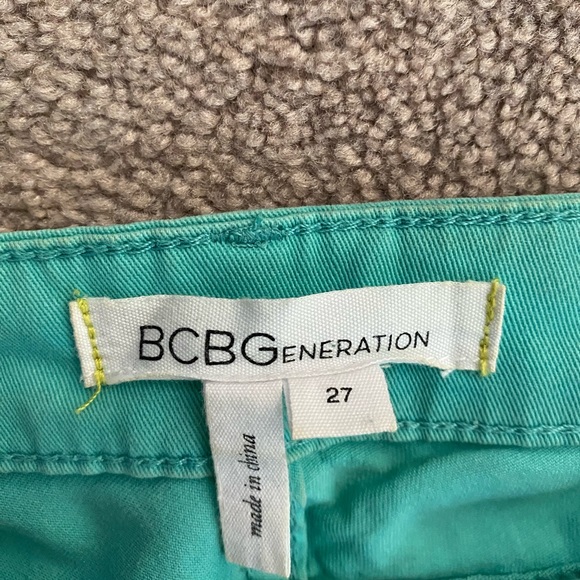 BCBG jeans - Picture 3 of 3